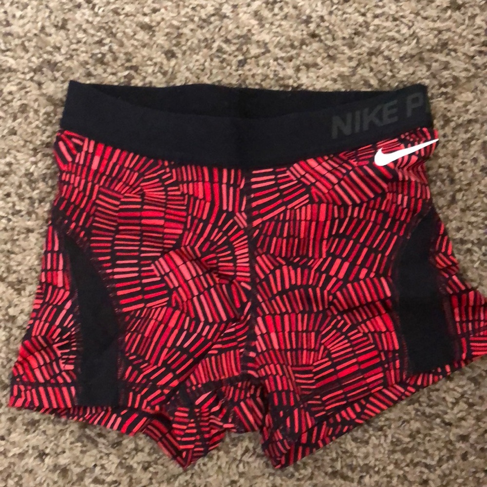 Nike Pro 2” inseam athletic shorts